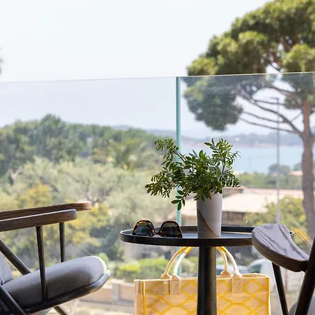 Les Regalia Hotel & Spa-3