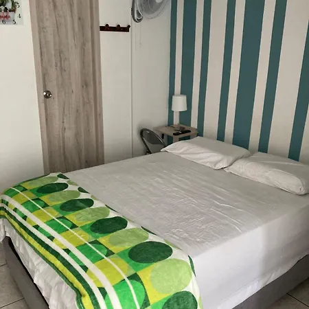 Casa verde Habitaciones, la mejor cama-2