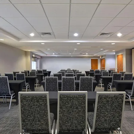 Hampton Inn & Suites Birmingham-Hoover-Galleria-2