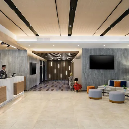 Parkroyal Suites Bangkok-2