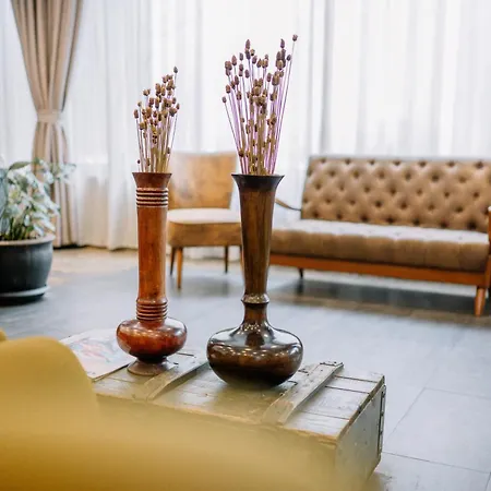 S 2 Modern Boutique Hotel-3