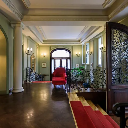 Hotel Locarno-3