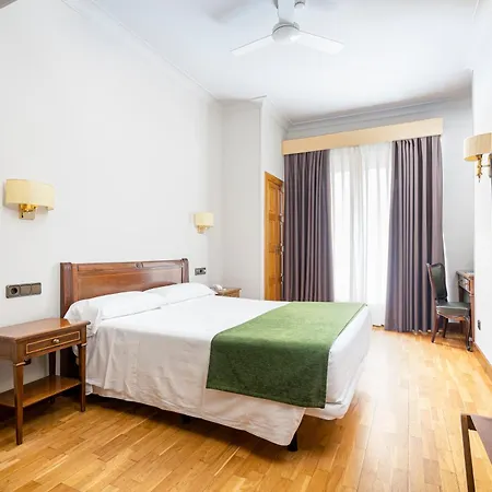 Hotel Hernan Cortes-2