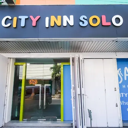 Sans Hotel City Inn Solo By Reddoorz-2