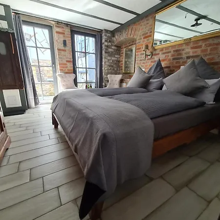 Hotel b&b altes hinterhäusel-3