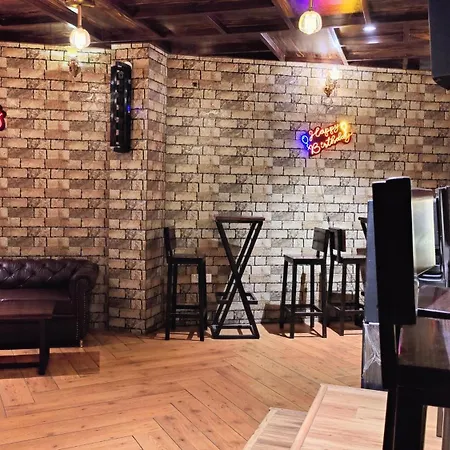 Hotel Mandi Heights - Bar, Fine Dining & Banquet Hall-3