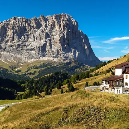 Alpin Hotel & Restaurant Frara-2