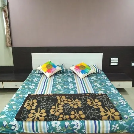 Hotel Sai Darshan Guest House-3