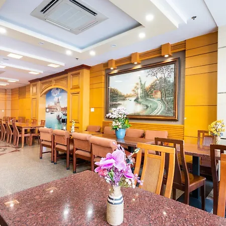 Lucasta Saigon Hotel-3