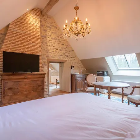 Les chambres de Charnay - Calme Charme Clim et Confort Piscine à 5 mn du péage-2