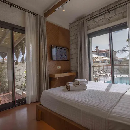 June Alaçatı Adult Only-2