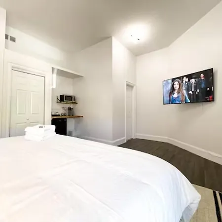 Lake Superior Boutique Hotel-3