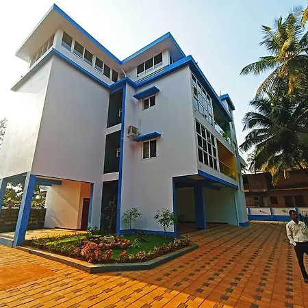 Staymaker White Sand Beach Resort-3