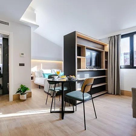 Feelathome Ventas Suites-2