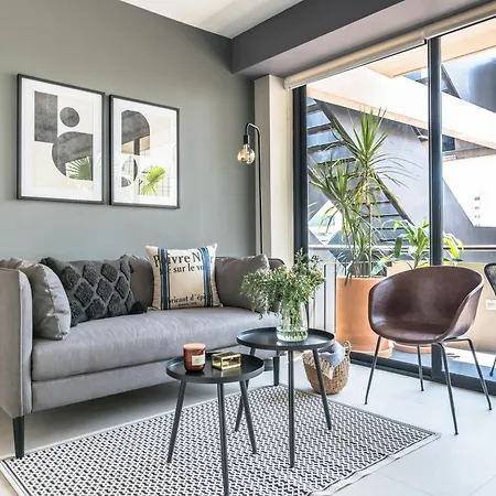Alcazar Apartments-3