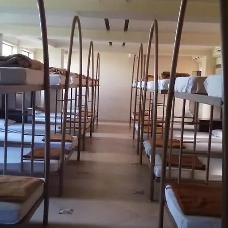 Sai Palace Budget Hotel-2