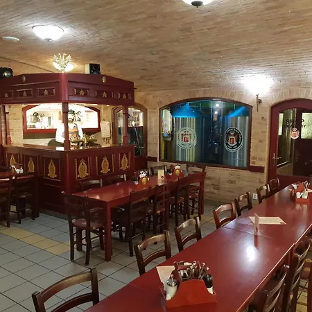 Hotel Cisar Ferdinand-3