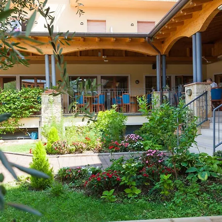 Hotel Villa Isabella-2