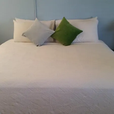 Knight'S Key Suites-2