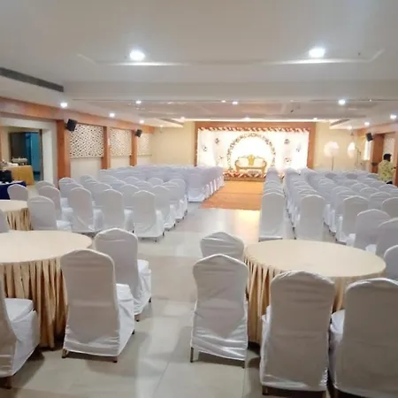 Hotel Vijay Elanza-3