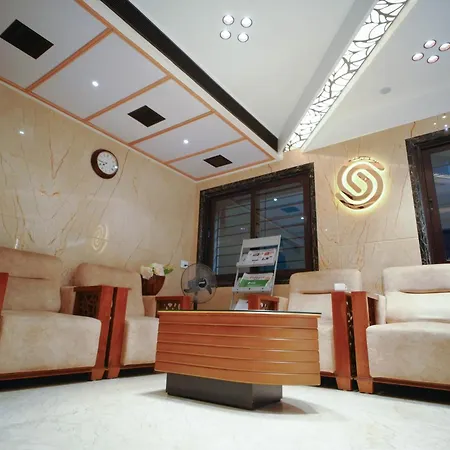 Hotel Grand Sabarees-3