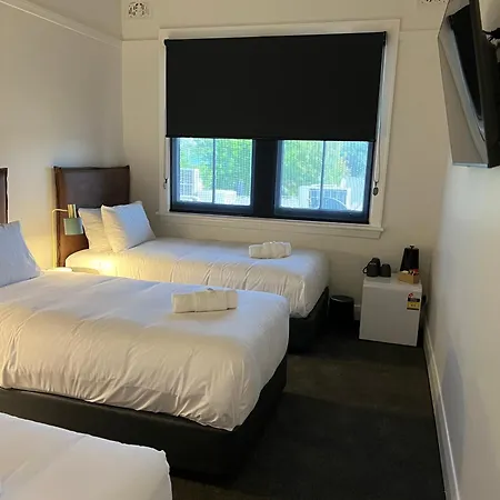 Sportsmens Club Hotel-3