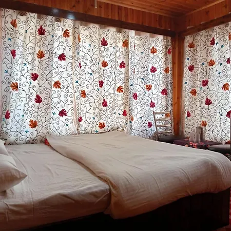New Prince Cottage & Saibha Palace-2