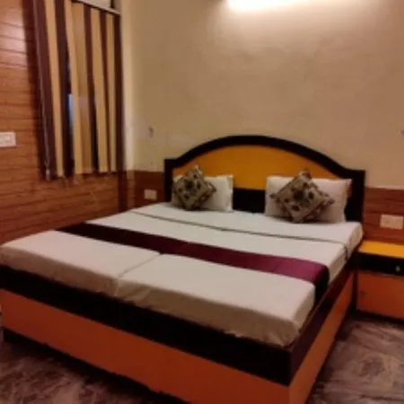 Shraddha Hotel-3