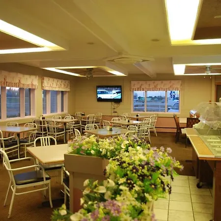 Country Garden Inn & Restaurant-2