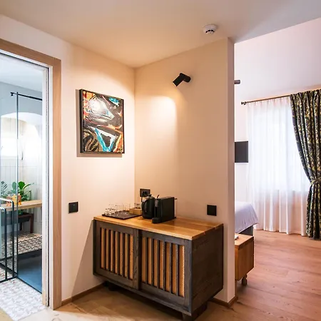 7Oaks Noble House-2