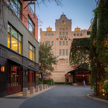 Hotel Emma At Pearl On The Riverwalk-3