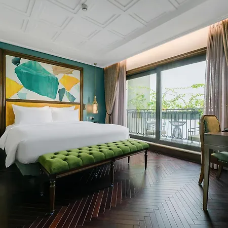 Peridot Grand Luxury Boutique Hotel-2