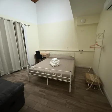 Park 20 Guest House-2