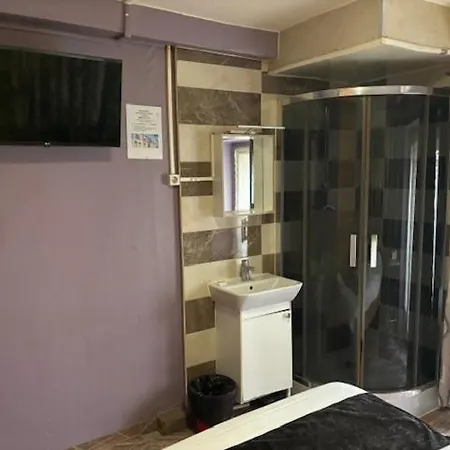 Hotel Du Chateau-2