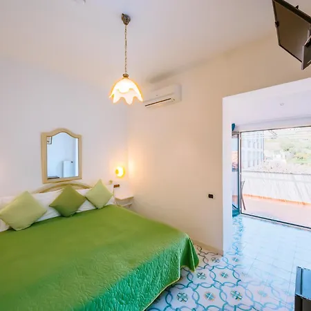 Hotel Villa Giuseppina-3