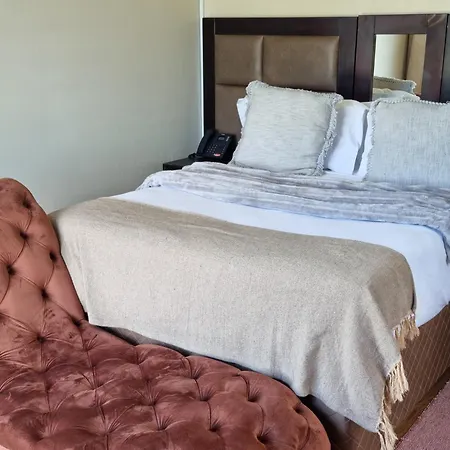 Lilitha Boutique Hotel-East London-2