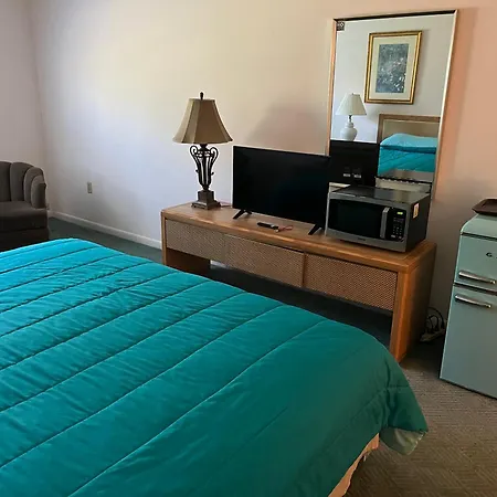 Grand Lake Hotel-3