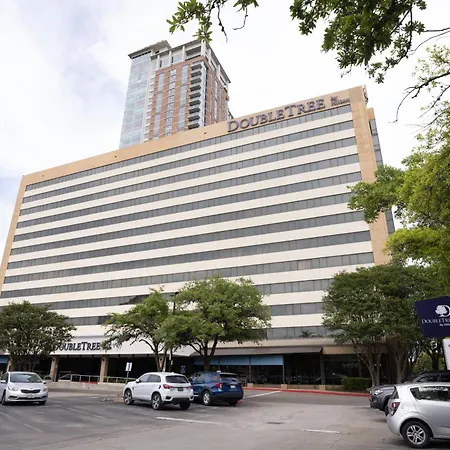 Doubletree By Hilton Houston Medical Center Hotel & Suites-2