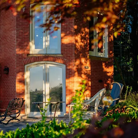 Niagara Grandview Boutique Hotel-3