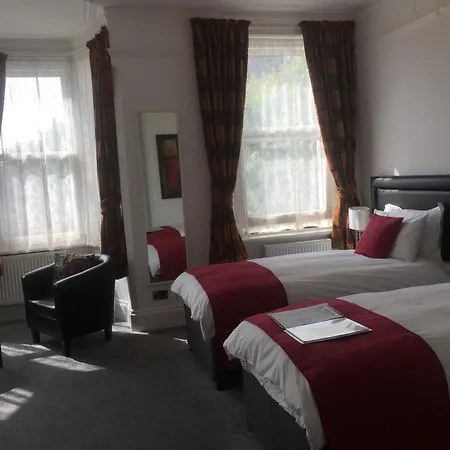 Croham Park - Free Parking & Wi-Fi-3