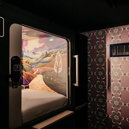 Capsule Hotel - Lucerne Old Town-2
