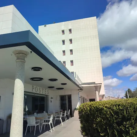 Hotel Sercotel Cuatro Postes-3