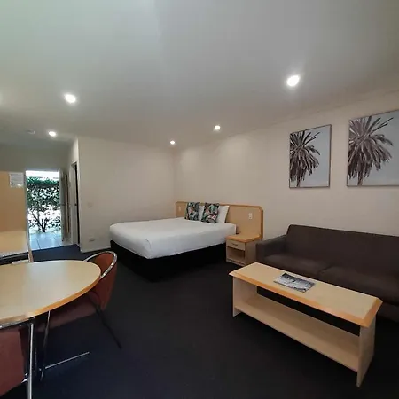 Red Bridge Motor Inn-2