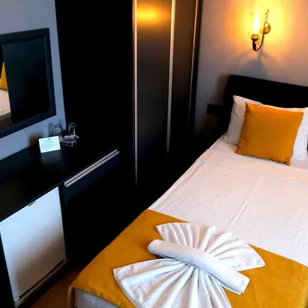 Yasemin Hotel-2