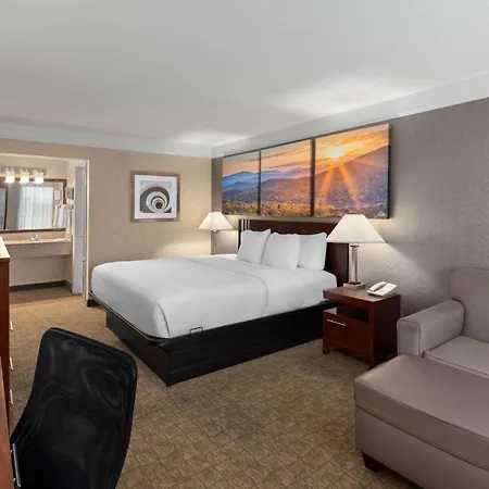 Days Inn By Wyndham Columbia Kentucky-2