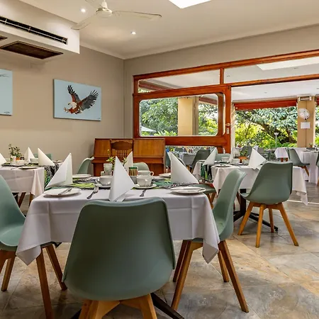 Hotel Numbi & Garden Suites-3