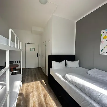 Ootel.Com-3