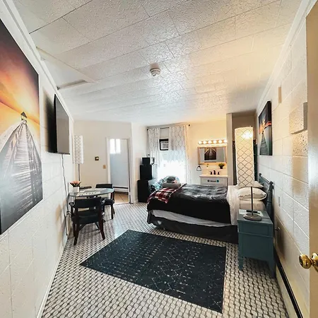 Rolling Hills Motel-3