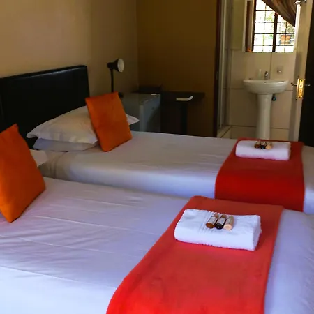 Or Tambo Guest House-3