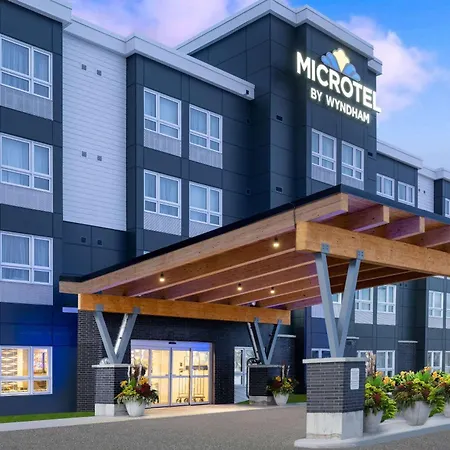 Microtel Inn & Suites By Wyndham Kanata Ottawa West-2